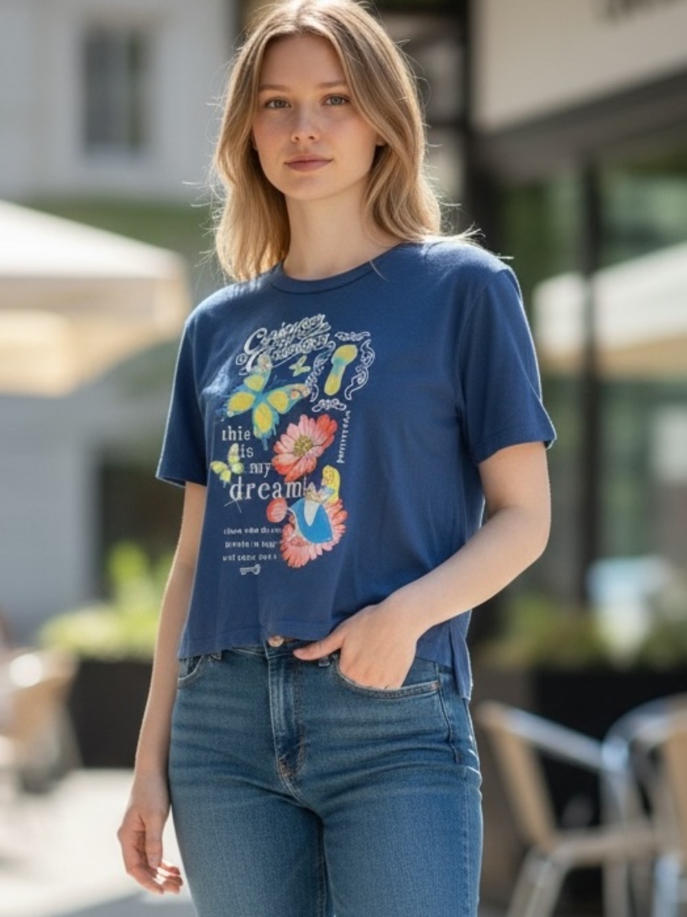 Disney Alice in Wonderland "Curiouser" Graphic Tee Boxy Crop Top Blue Small